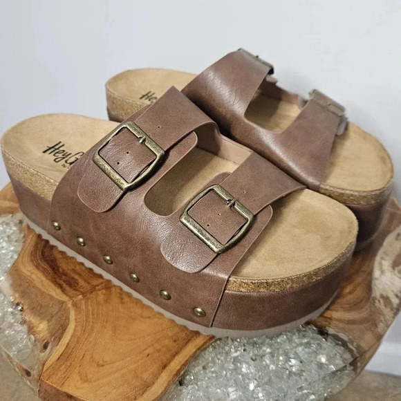 New! Corkys Brown Platform Flatform Sandals - Picture 2 of 3